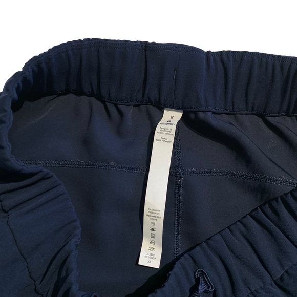 LULULEMON | Women’s On The Fly CROP *Woven 23"- True Navy - Sz 8 - Picture 8 of 14